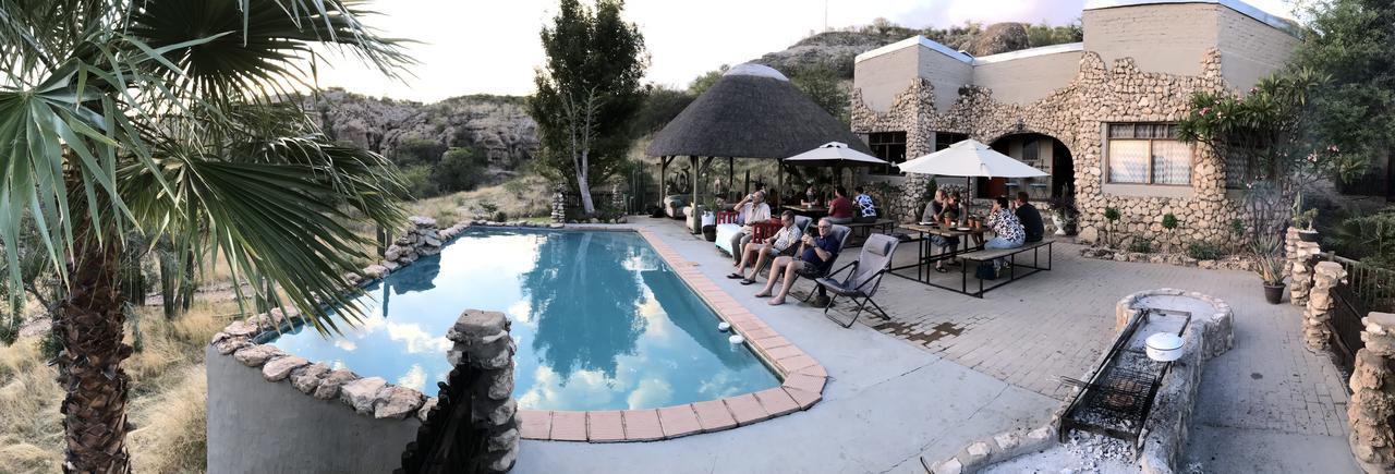 Sasa Safari Camp & Tours Villa Outjo Luaran gambar